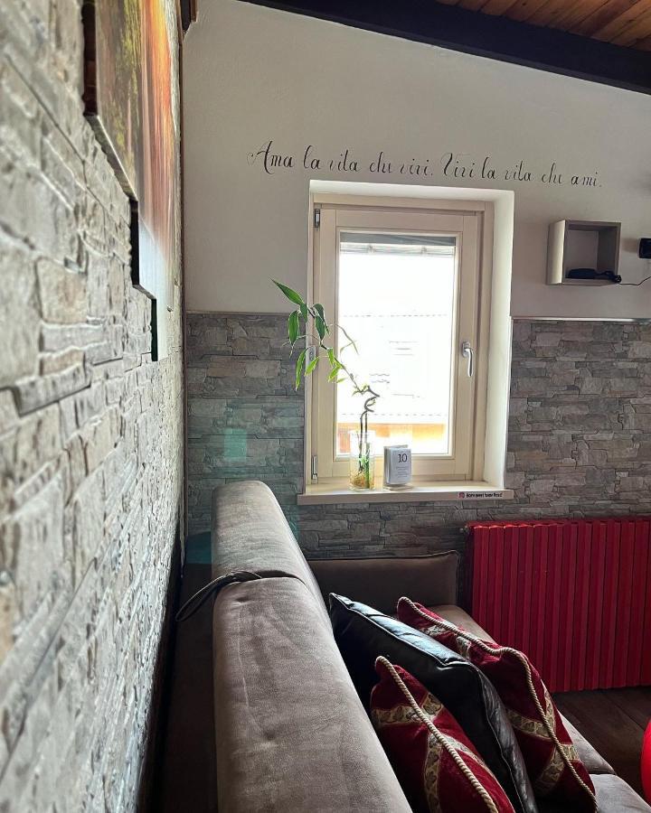 Residenze Vezza - Home Sweet Home- Vezza dʼOglio Buitenkant foto